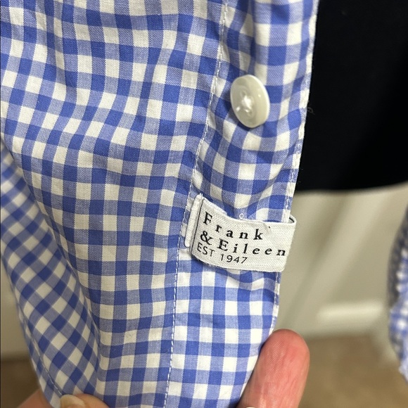 Frank & Eileen fitted button down Women’s shirt | Blue White | S - Picture 6 of 10
